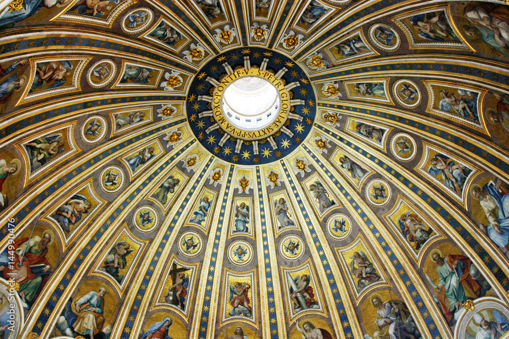 Kuppel der Peterskirche in Rom