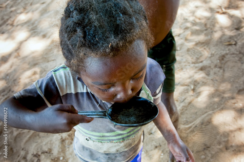 Foto Poor african child ,Madagascar