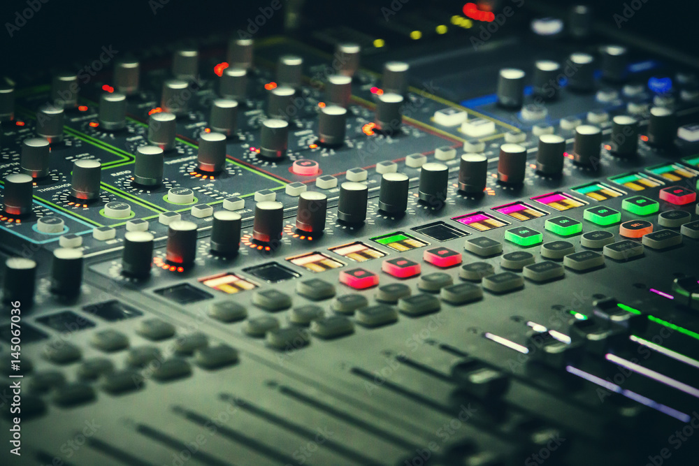 Obraz premium studio AUDIO mixer detail