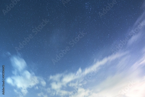 Fototapeta Naklejka Na Ścianę i Meble -  Blue sky with a few clouds