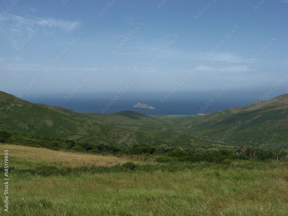 Fototapeta premium Widok Cap Corse sull'oli di Giraglia, Północna Korsyka