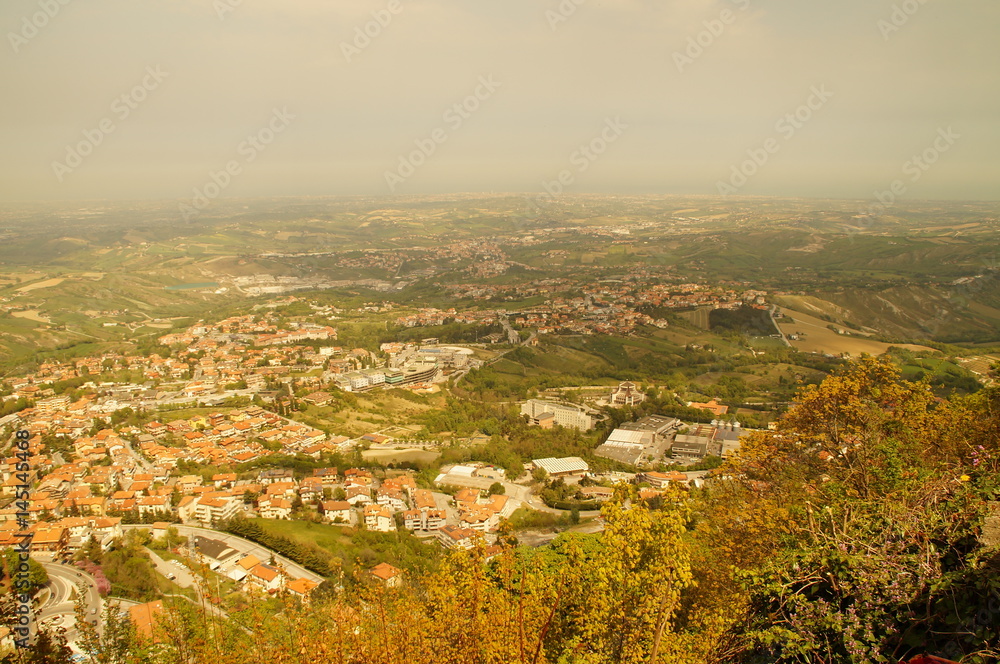 Ausblick von San Marino / Italien in die Umgebung
