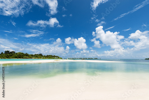 Fototapeta Naklejka Na Ścianę i Meble -  Beautiful tropical white sand island.Copy space
