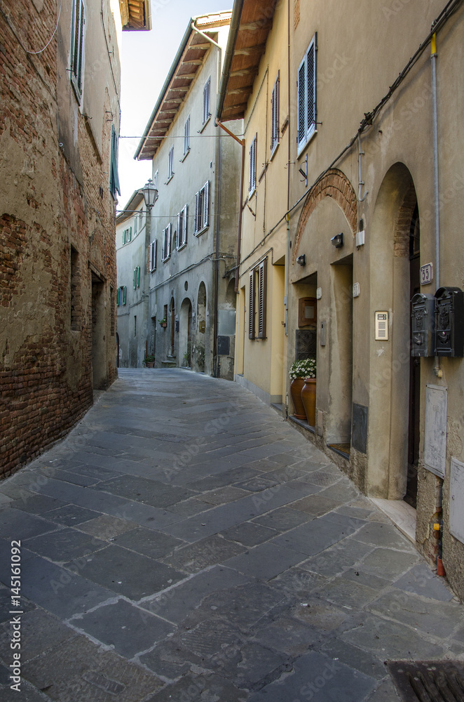 Palaia, centro storico.