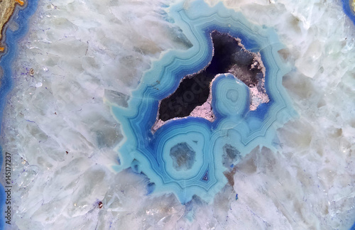 Obraz na płótnie Blue Geode Gemstone Background