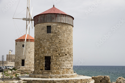 Moulin à vent / Port de Mandraki / Site clasé Unesco
