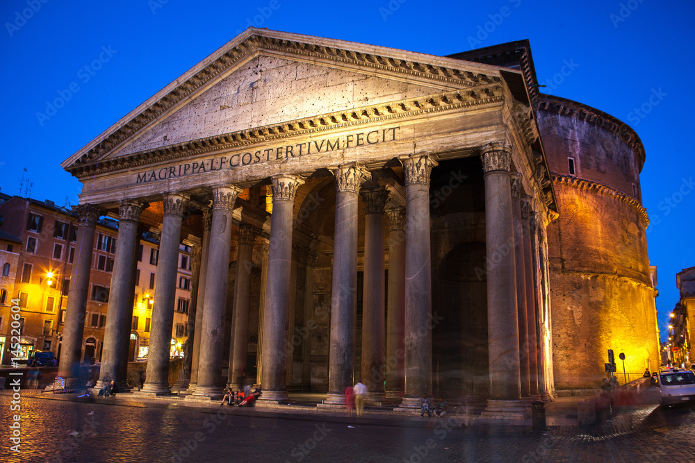 Fototapeta premium Pantheon Facade at night, Rome Italy
