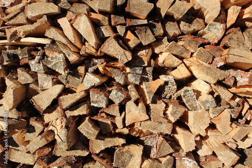 Stapel aus Brennholzscheiten