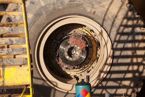 Coppermine Dumptruck Maintenance