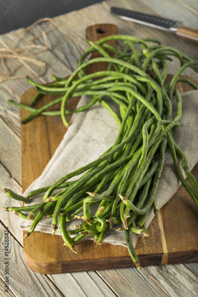 Raw Green Organic Chinese Long Beans Raw Green Organic Chinese Long Beans