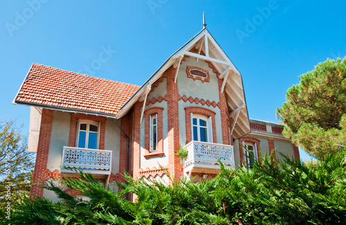 Obraz na płótnie Villa in Arcachon, France w salonie