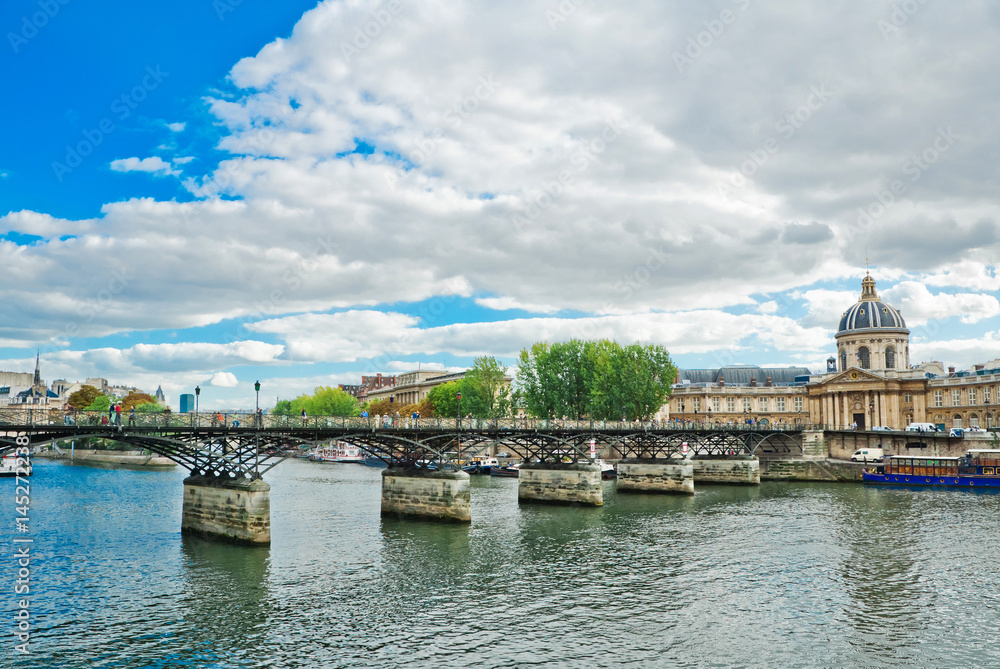 Pont des Arts and Instutut de France, Paris