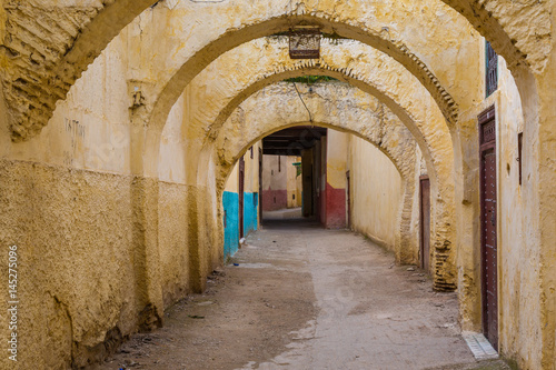 Fototapeta Naklejka Na Ścianę i Meble -  The streets of ancient Medina in Meknes