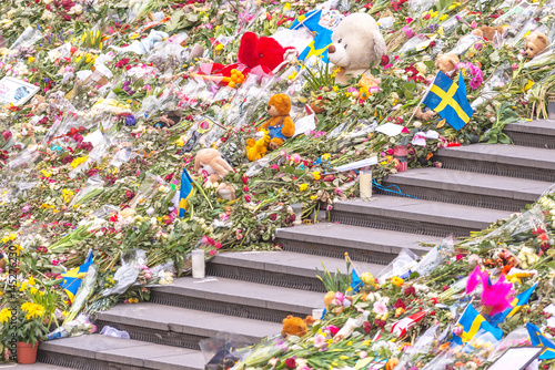 Fotografi Flowerbed at Sergels torg after the terror attack