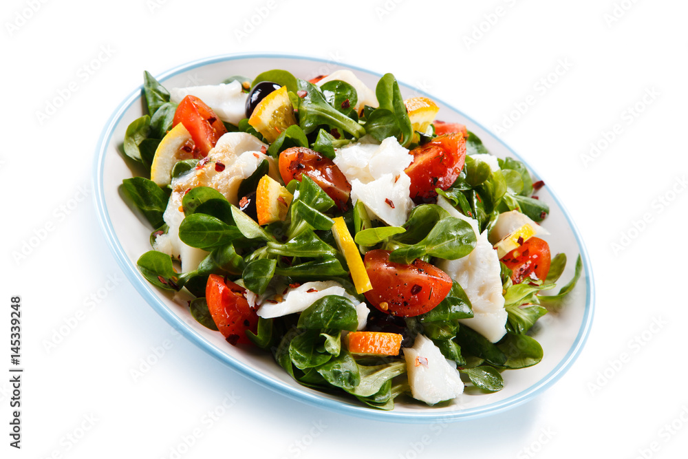Salad with grilled fish 