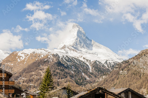 Zermatt  Dorf  Alpen  Matterhorn  Trockener Steg  Furi  Zmutt  Schweizer Berge  Wallis  Wanderweg  Fr  hling  Schneemangel  Schweiz