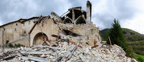 Italia terremoto e ricostruzione