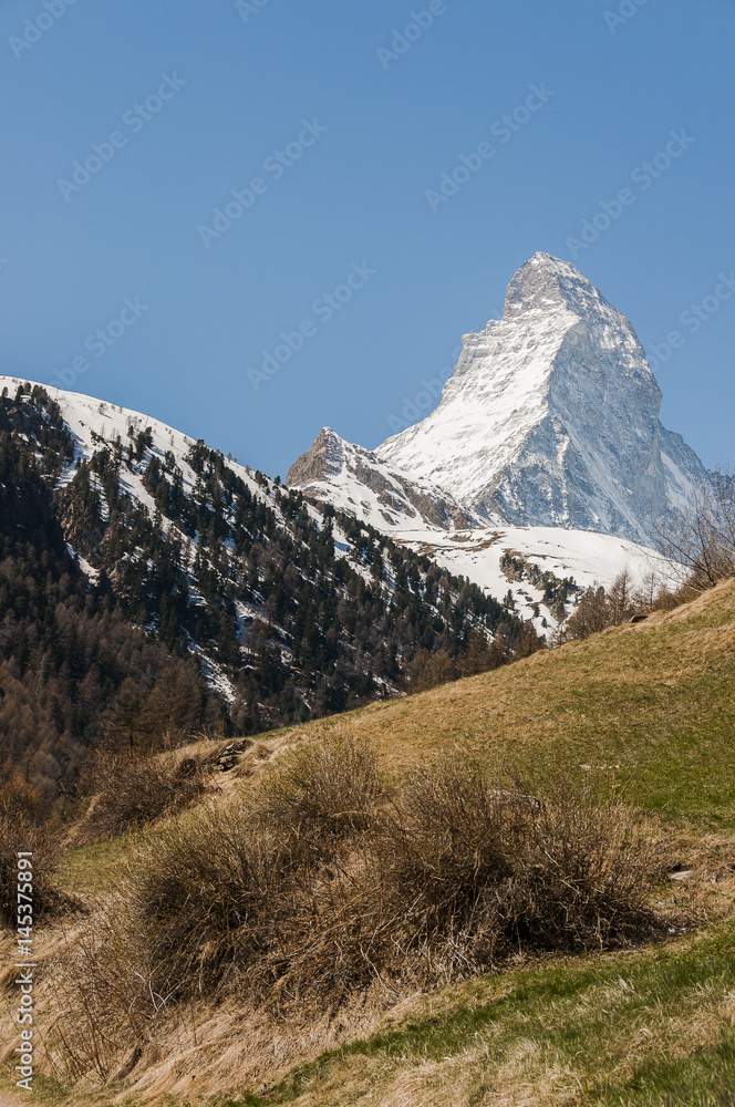 Zermatt, Bergdorf, Alpen, Furi, Zmutt, Blatten, Matterhorn, Schweizer Berge, Wanderweg, Frühlingswanderung, Frühling, Wallis, Schweiz