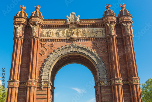 Arc de Triomf in Barcelona, Spain © grzegorz_pakula