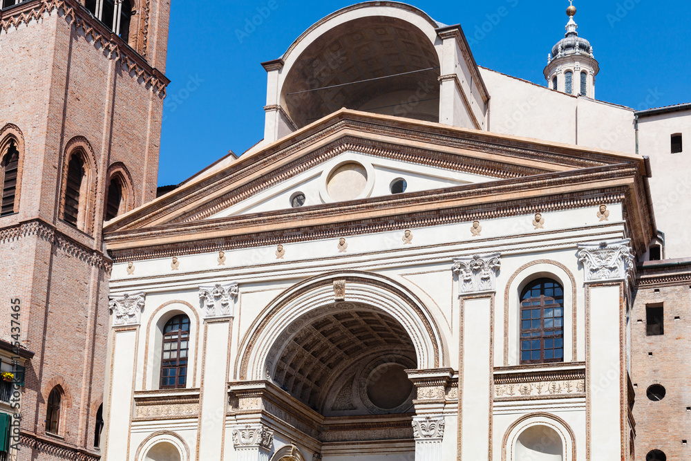 acade of Basilica of Sant'Andrea in Mantua