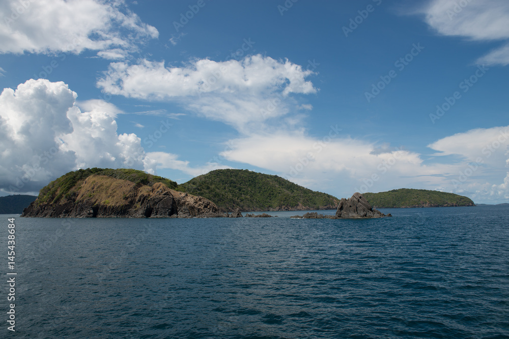 Naklejka premium Racha Yai island off the southern coast of Phuket Thailand.
