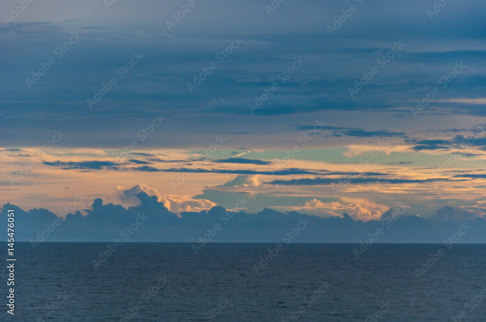 Beautiful sea and cloud before sunset