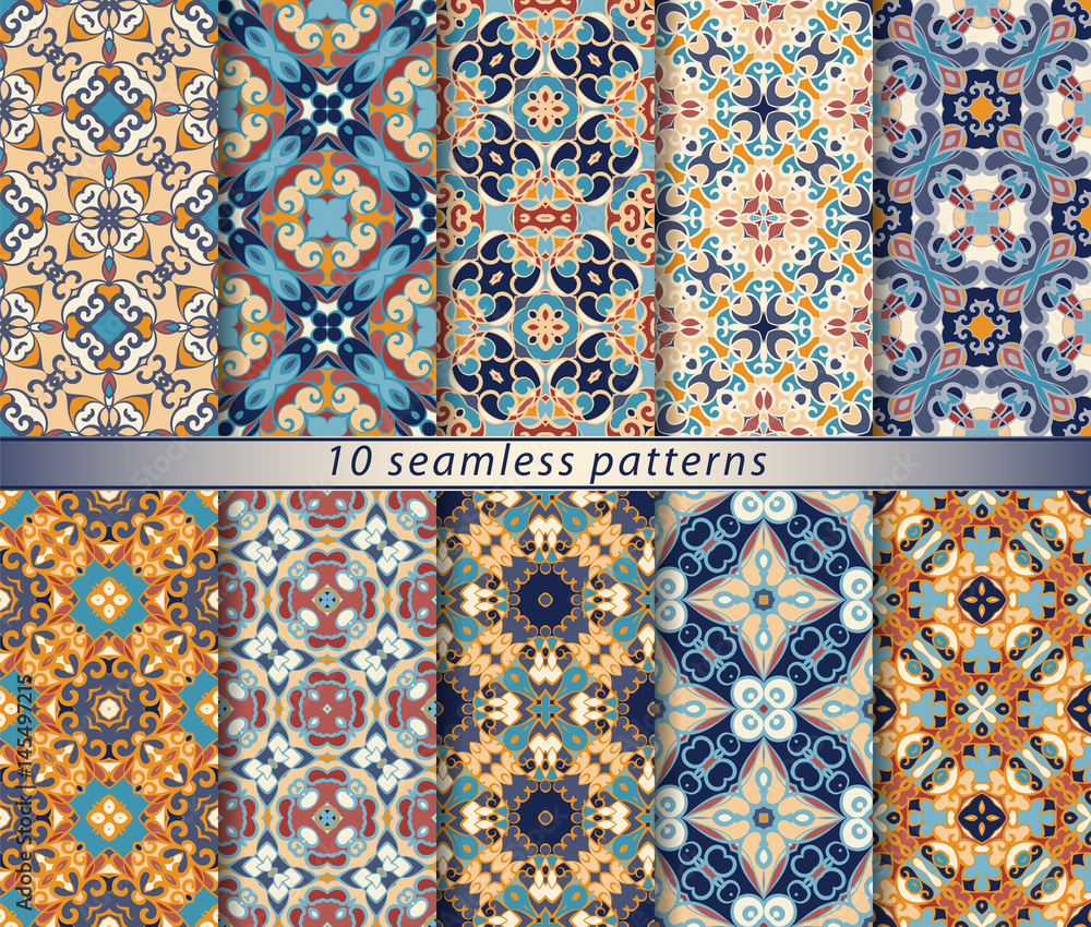 Set of seamless oriental patterns