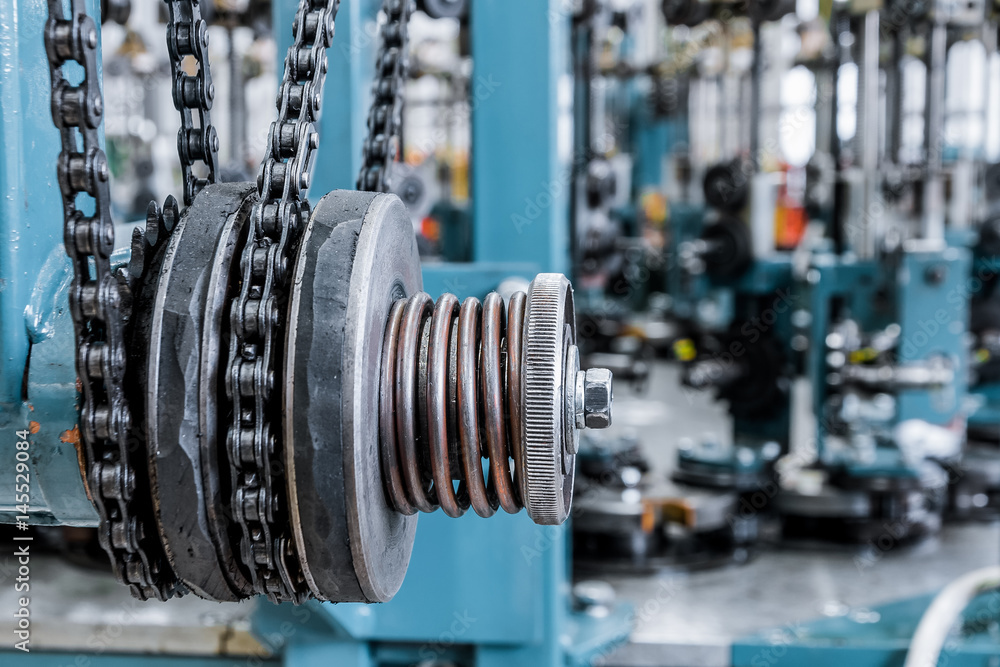 Chain drive, drive element of braiding machine. Chain drive, drive element of braiding machine.