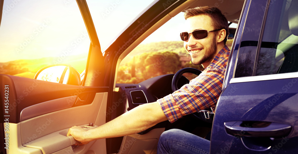 Naklejka premium car and two lovers 