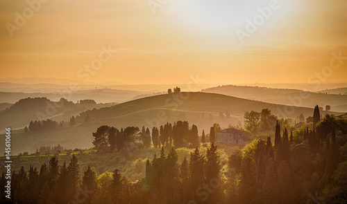 Fototapeta Naklejka Na Ścianę i Meble -  Sunset over Tuscany
