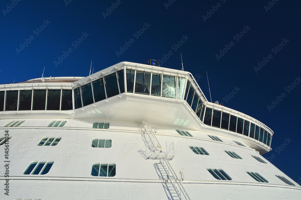Naklejka premium Cruise ship bridge
