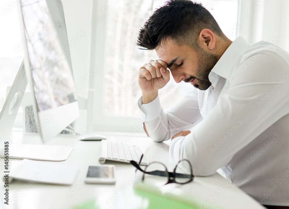 Feeling sick and tired of job working Feeling sick and tired of job working