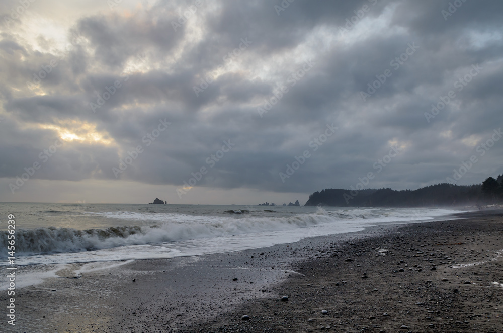 Rialto Beach, Olympic National Park on a cloudy day