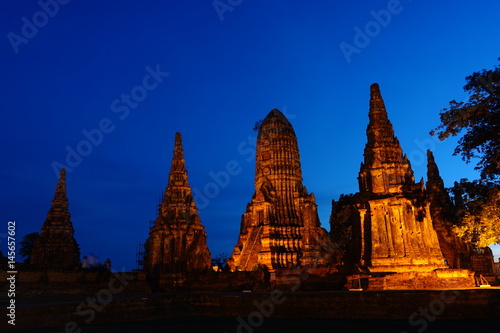 beautiful Wat Chaiwatthanaram in Ayutthaya, Thailand © nimon_t