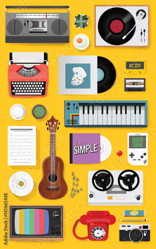 Retro Classic Entertainment Media Mixed Set Icon Illustration Vector