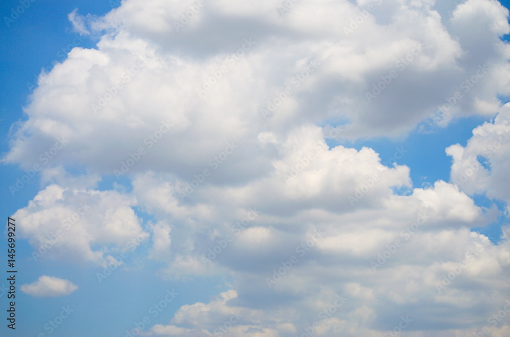 Obraz premium Blue sky with clouds background and textures. 