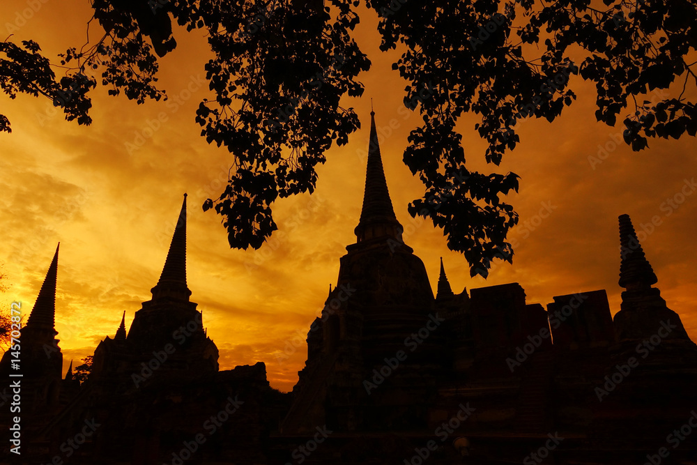 Silhouette of Wat Phra Sri Sanphet ,  Ayutthaya Historical Park , Thailand