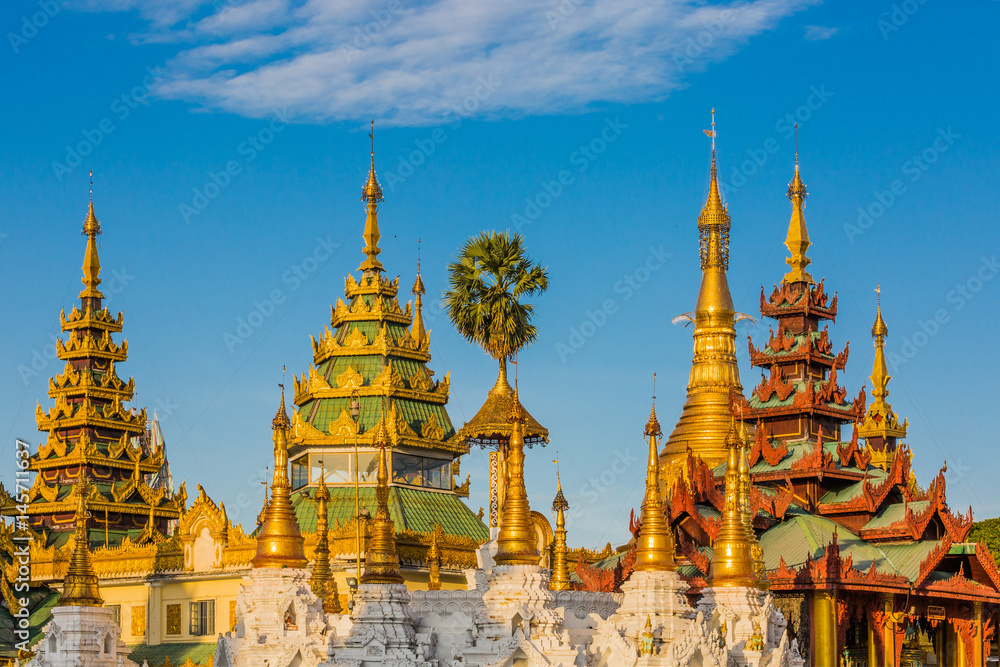 Naklejka premium archictecture details of the Shwedagon Pagoda at Yangon in Myanmar