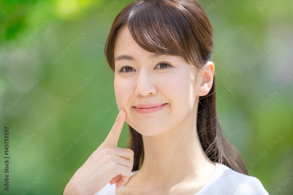 スキンケア・女性・新緑