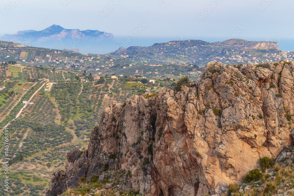 Fototapeta premium European Highlands. Sicilian Spring Landscape