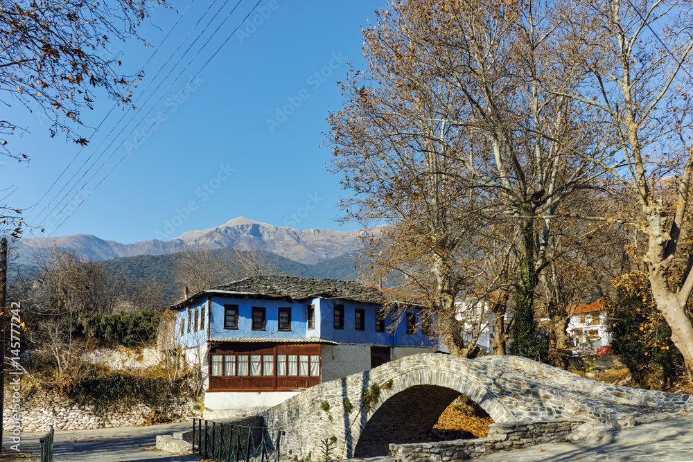 Obraz premium Old house in village of Moushteni near Kavala, East Macedonia and Thrace, Greece