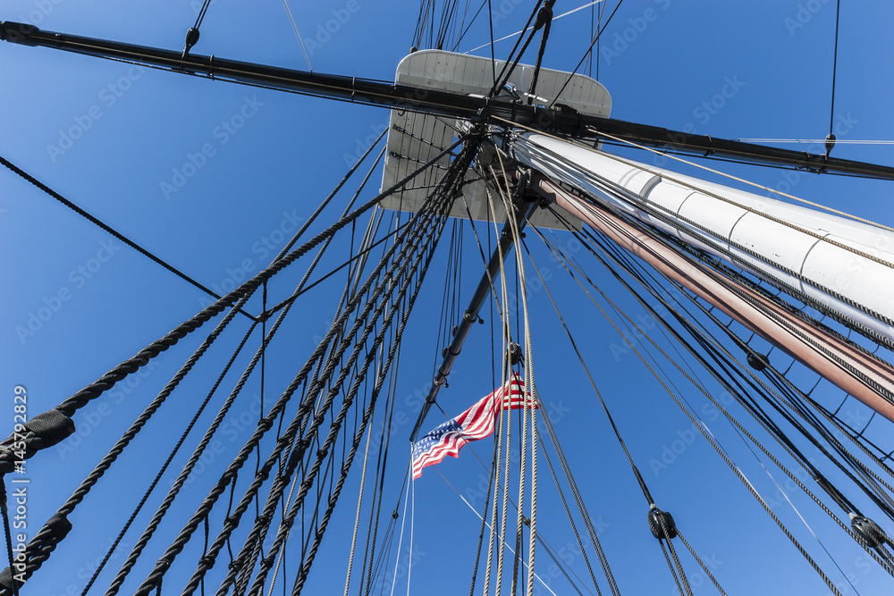Obraz premium Old sailing ship rigging