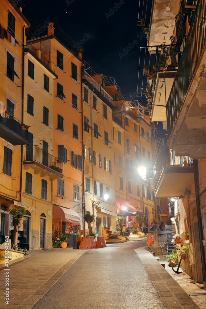 Fototapeta premium Riomaggiore night street in Cinque Terre