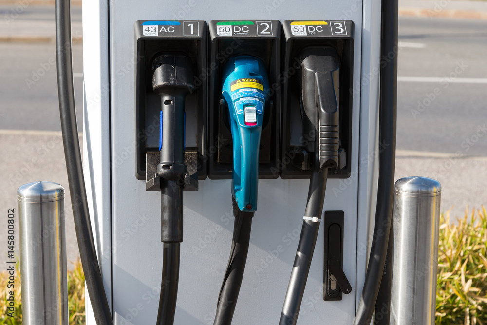 Zapfsäule für Elektroautos Zapfsäule für Elektroautos