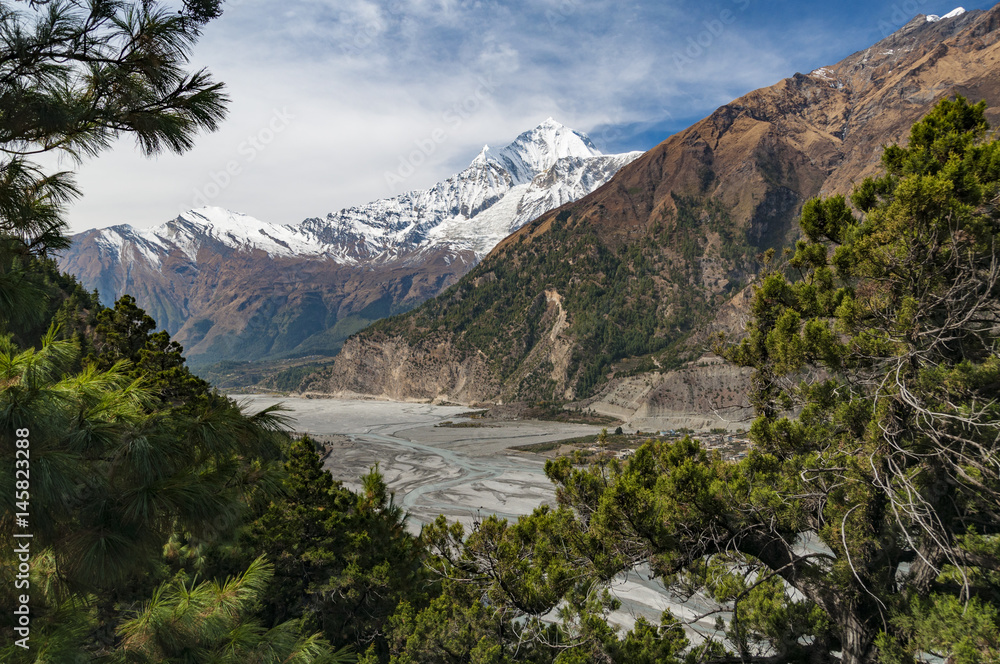dhaulagiri, widok z doliny Kali Gandaki