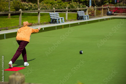 Retirement and playing bowling ball  © Abdulqader Almubarak