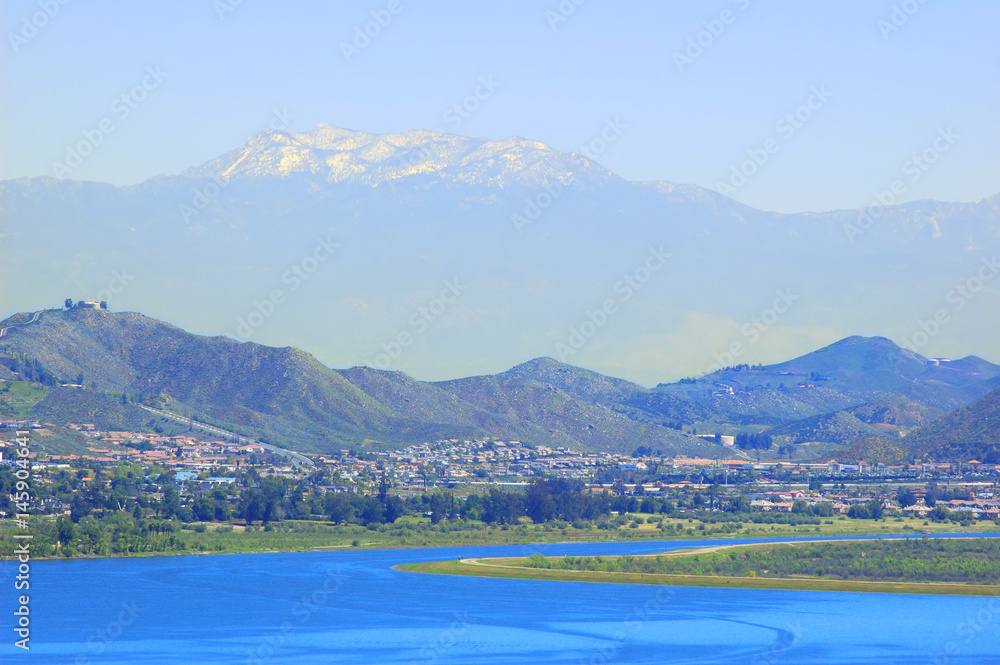 Fototapeta premium Elsinore Lake View (Southern California, USA)