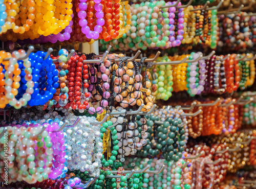 Wide range of colorful gemstone bracelets and bead jewelry © efired