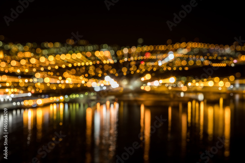 blurred city background (blur) © ververidis