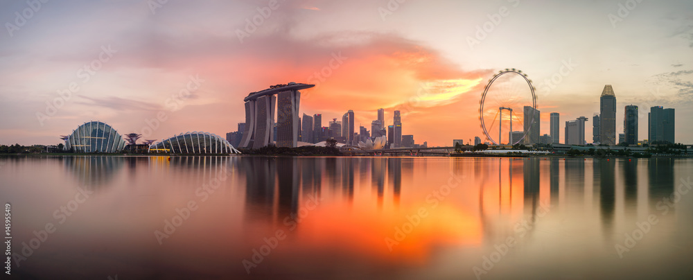 Singapore skyline at sunset time in Singapore city - obrazy, fototapety, plakaty 